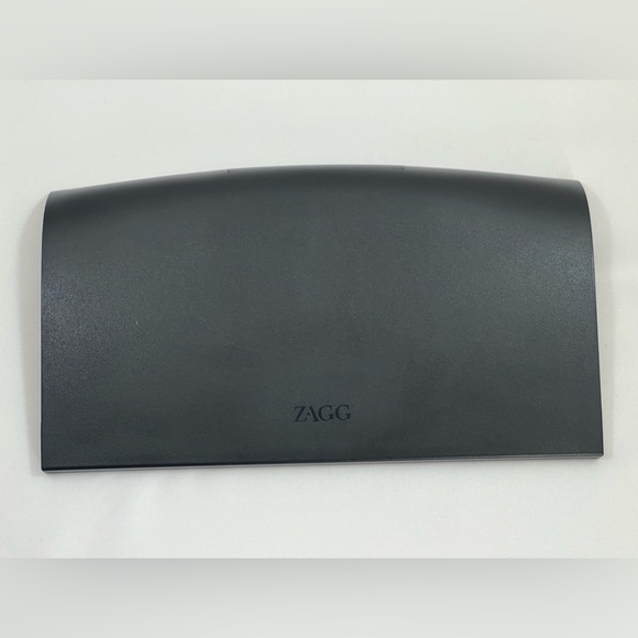 The ZAGGkeys Universal Wireless Keyboard for Android, Windows, or iOS devices - Picture 4 of 7